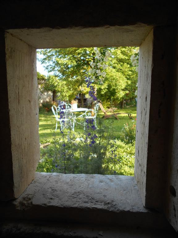 Bed and Breakfast Bastida De Beata Noailles  Exterior foto